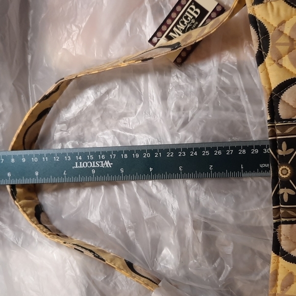 MaggiB LemonDrop Hobo Purse NWT - Picture 5 of 10